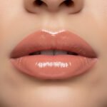 Lady model lip gloss ultra matte finish - Image 2