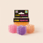Cube Squeeze Super Solid Squish
